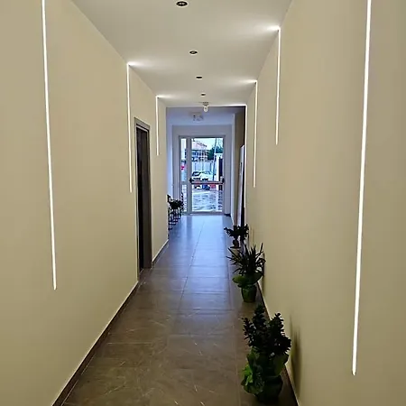Movida Hotel 3*